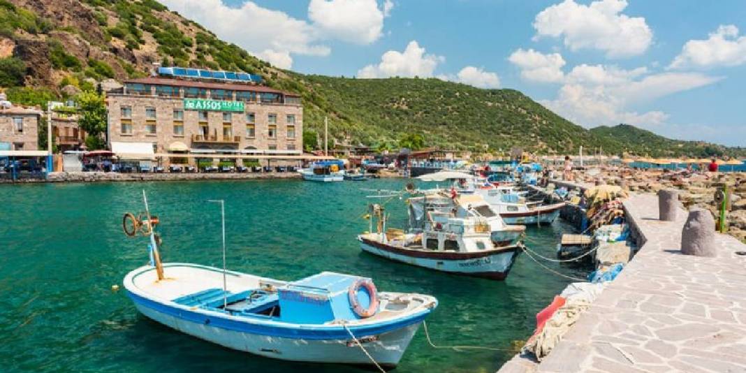 İsviçre gibi ama Türkiye’de! 64 köyü, şelalesi ve plajları göz kamaştırıyor: Gören hayran kalıyor 2